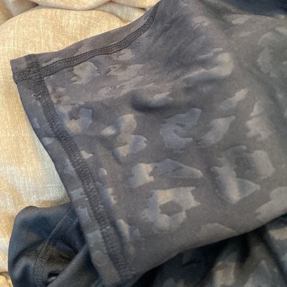 Bebe Sport cheetah black  BURNOUT VELVET LEGGING criss cross side leg 3X - Picture 11 of 11